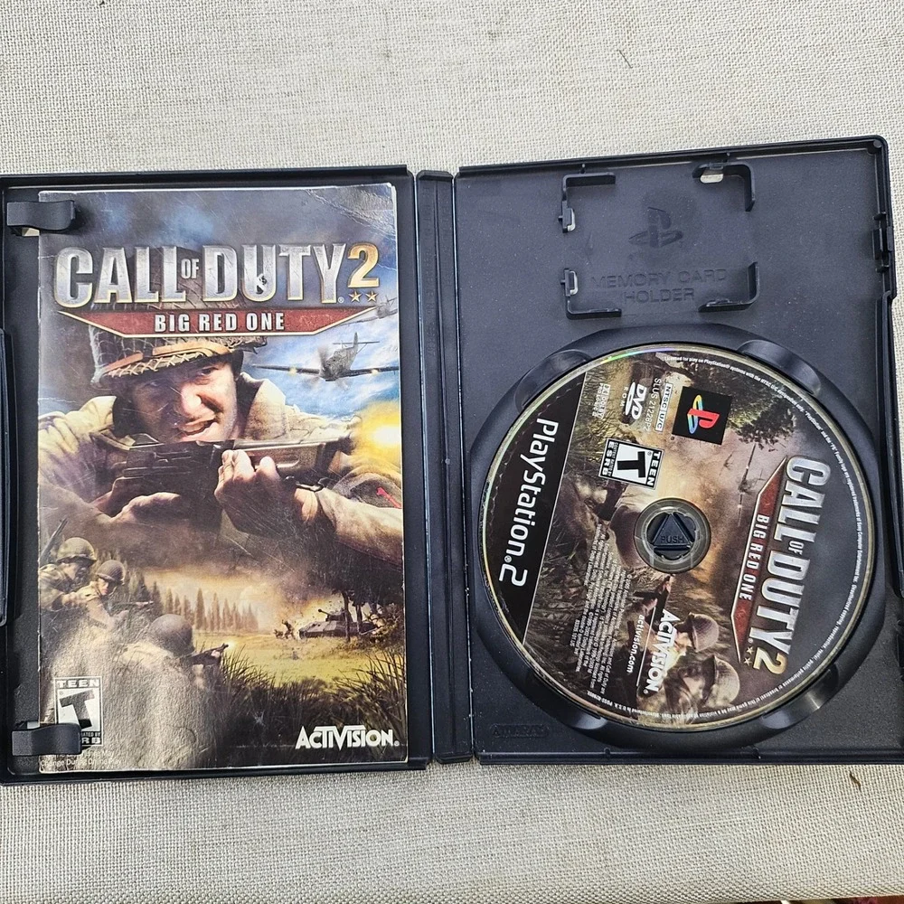 Activision Call of Duty PS2 Bundle Finest Hour & Big Red One 2 Game Lot Shooter